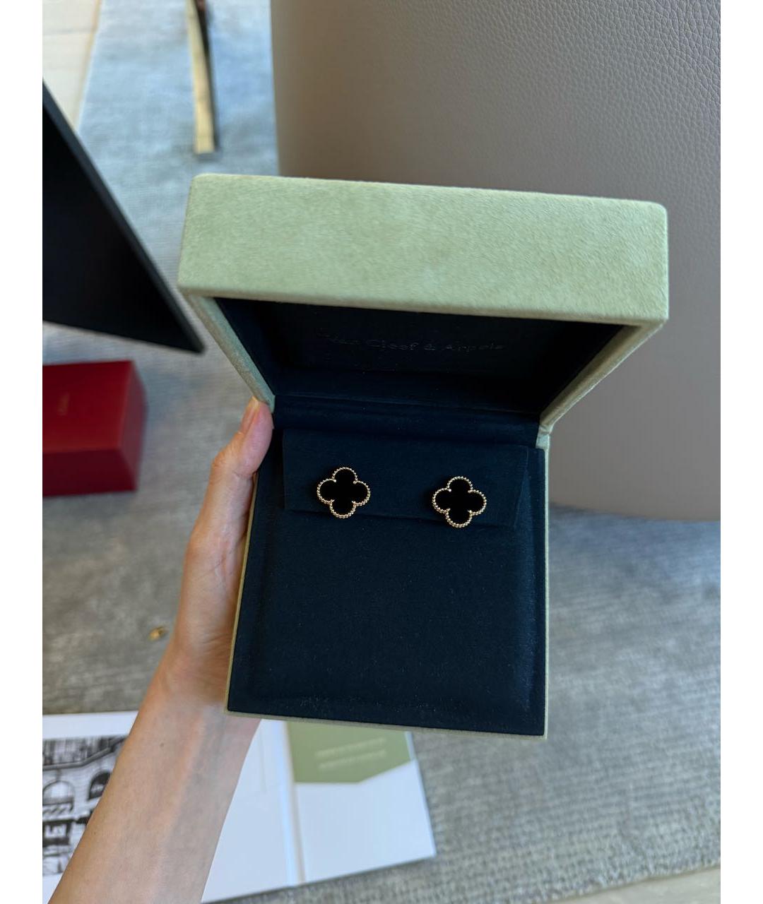 VAN CLEEF & ARPELS Черные серьги из желтого золота, фото 2