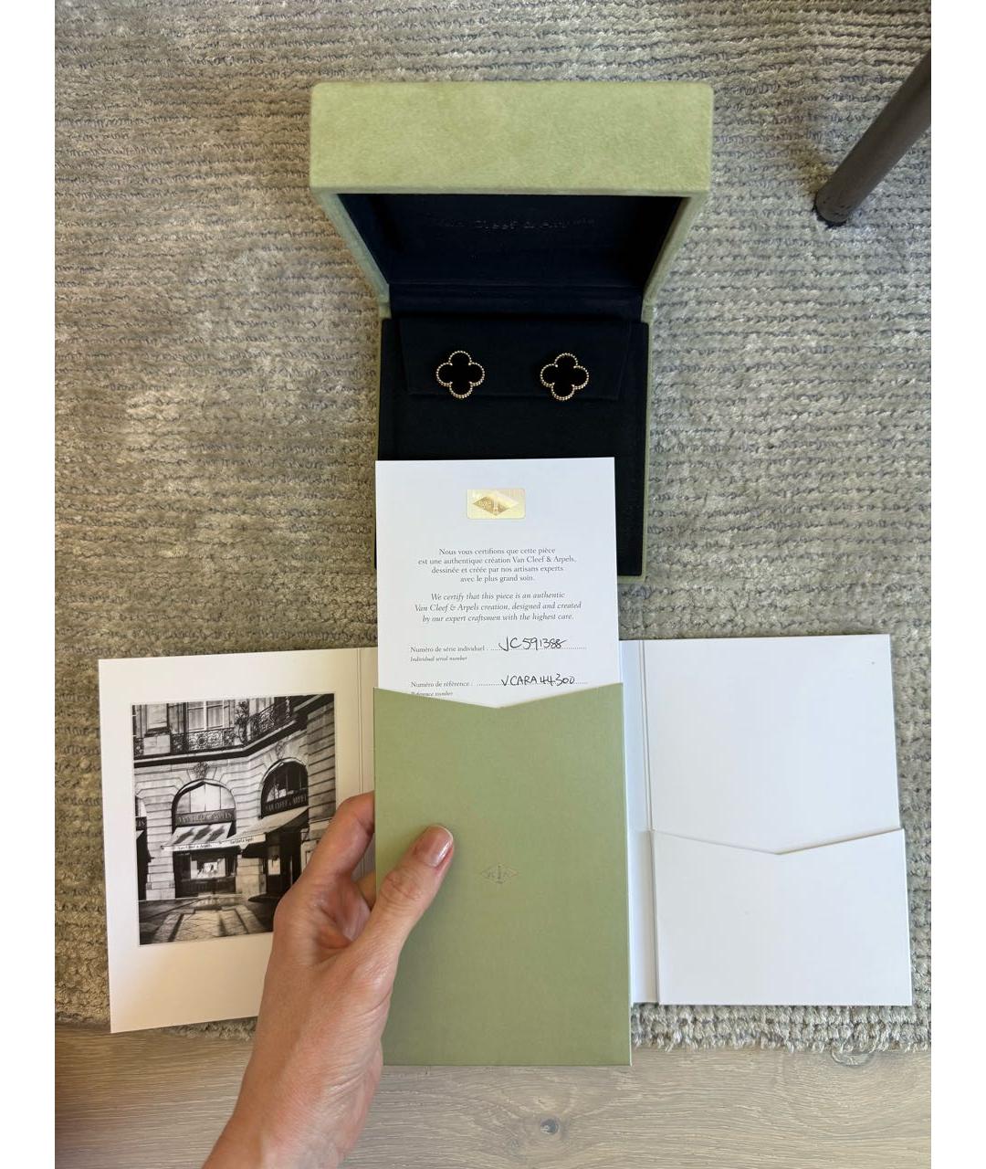 VAN CLEEF & ARPELS Черные серьги из желтого золота, фото 4