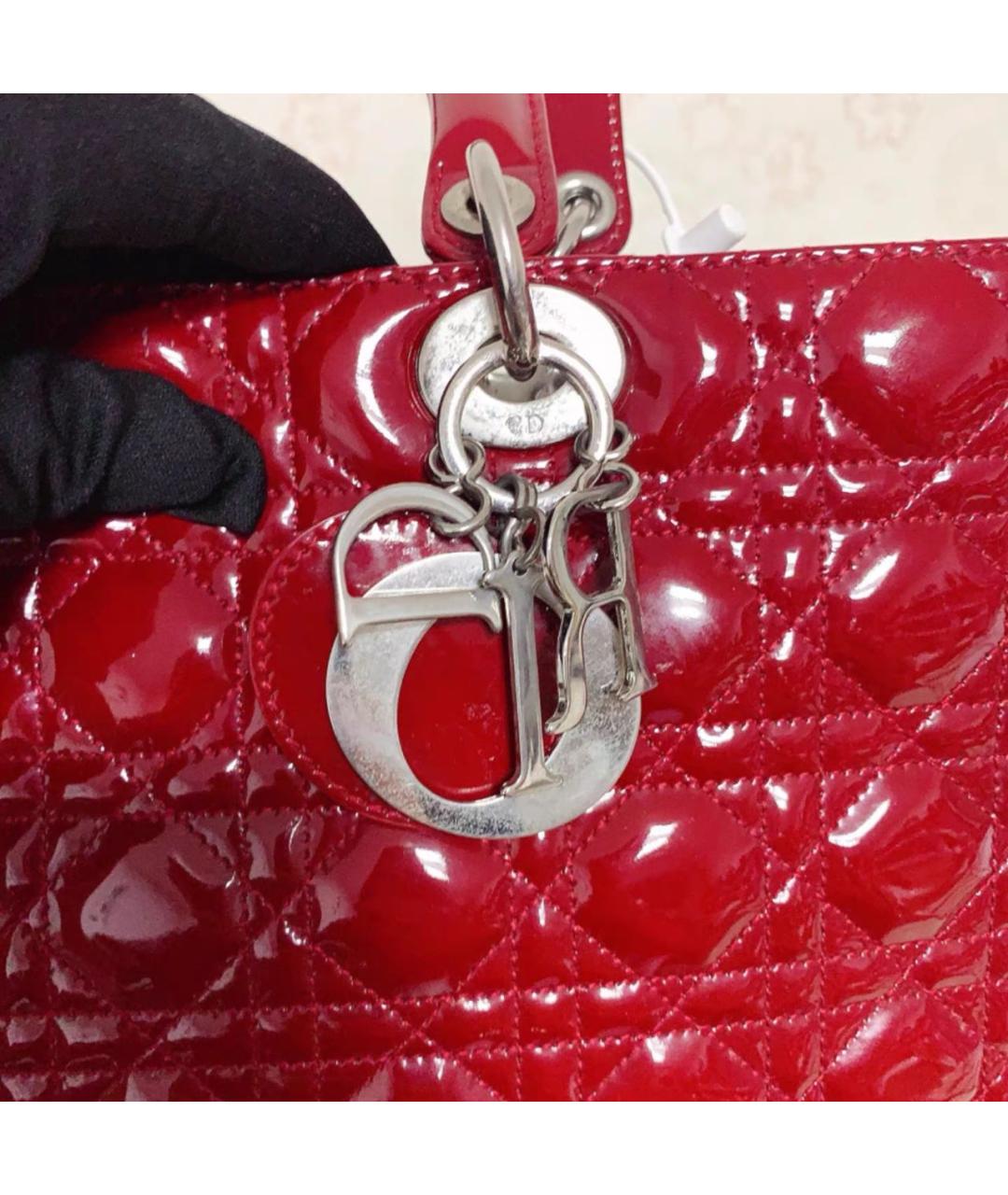 CHRISTIAN DIOR Красная сумка с короткими ручками из лакированной кожи, фото 7
