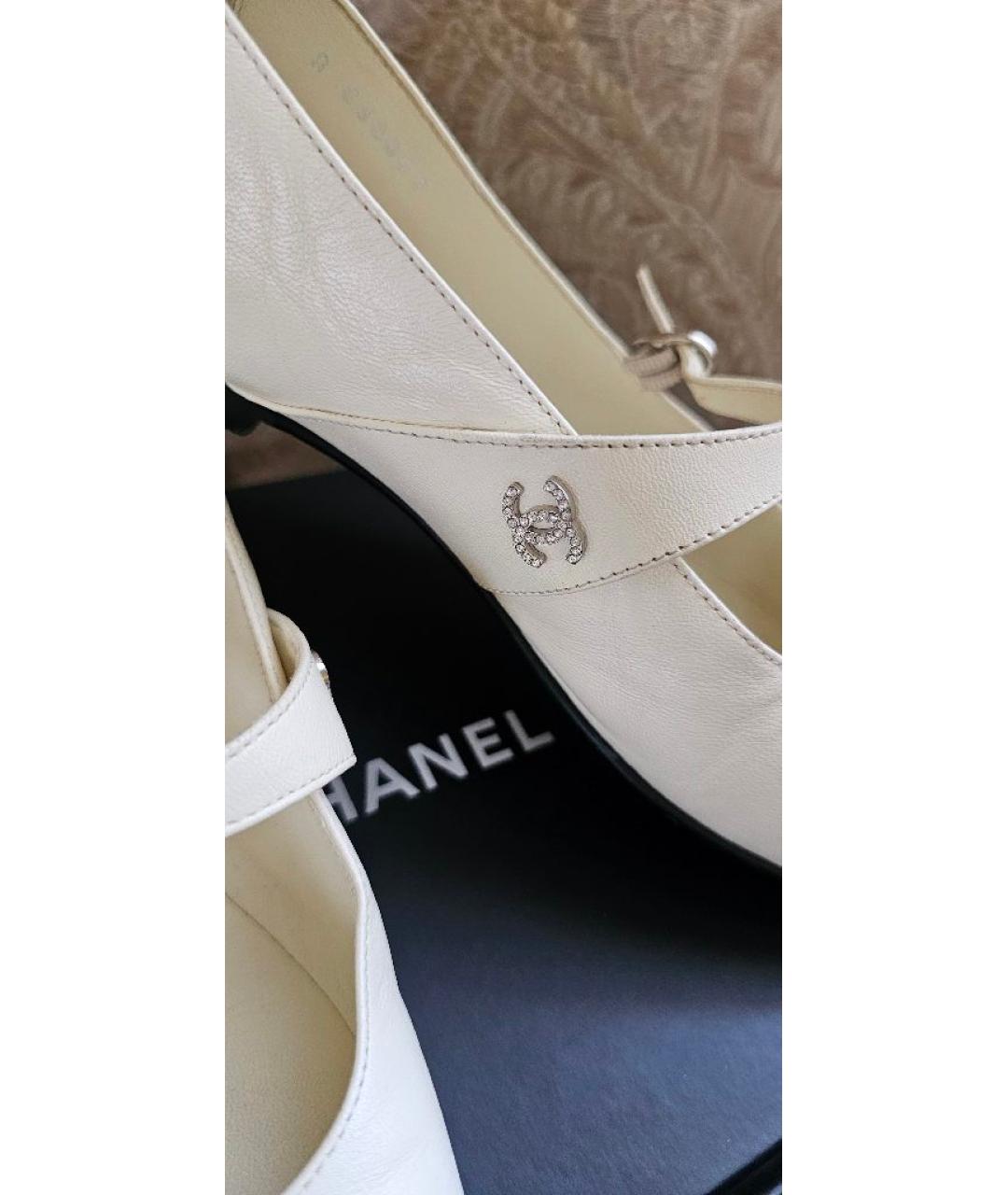 CHANEL Белые кожаные балетки, фото 6