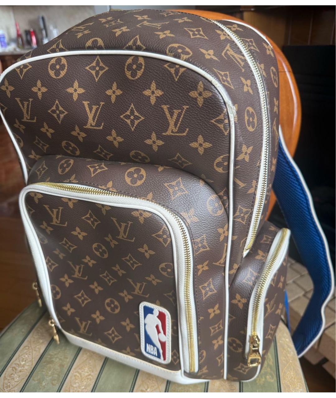 LOUIS VUITTON Коричневый рюкзак, фото 2