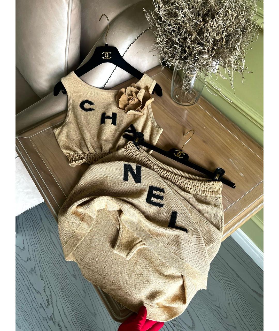 CHANEL Бежевый костюм с юбками, фото 3