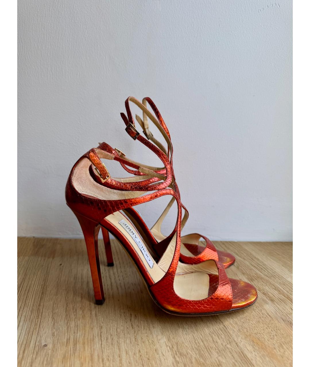 JIMMY CHOO Коралловые босоножки из экзотической кожи, фото 4