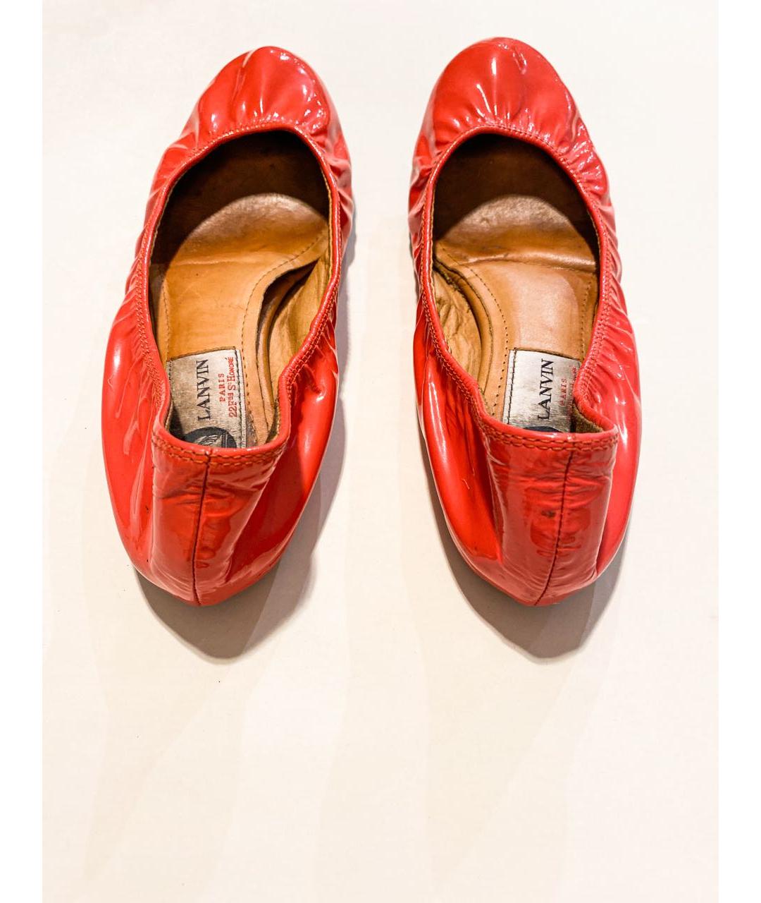 LANVIN Коралловые балетки из лакированной кожи, фото 3