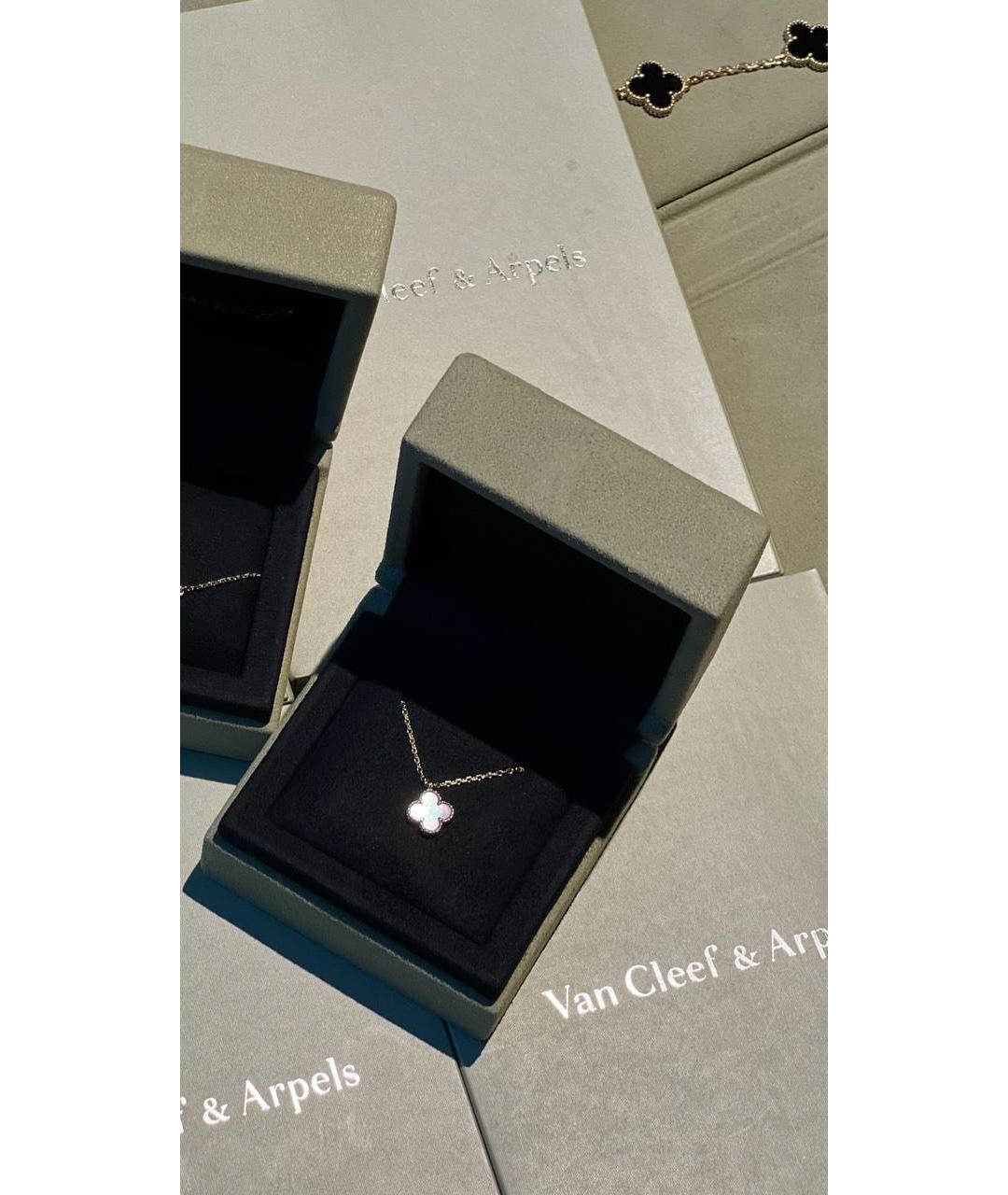 VAN CLEEF & ARPELS Подвеска из желтого золота, фото 3