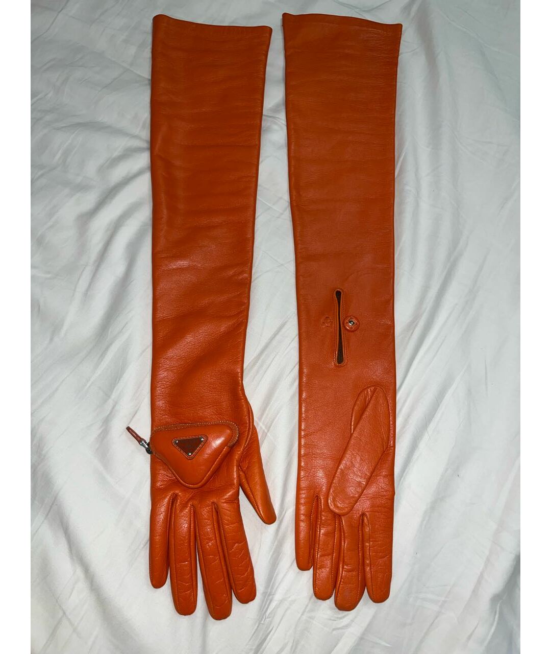 PRADA Оранжевое кожаные перчатки, фото 3