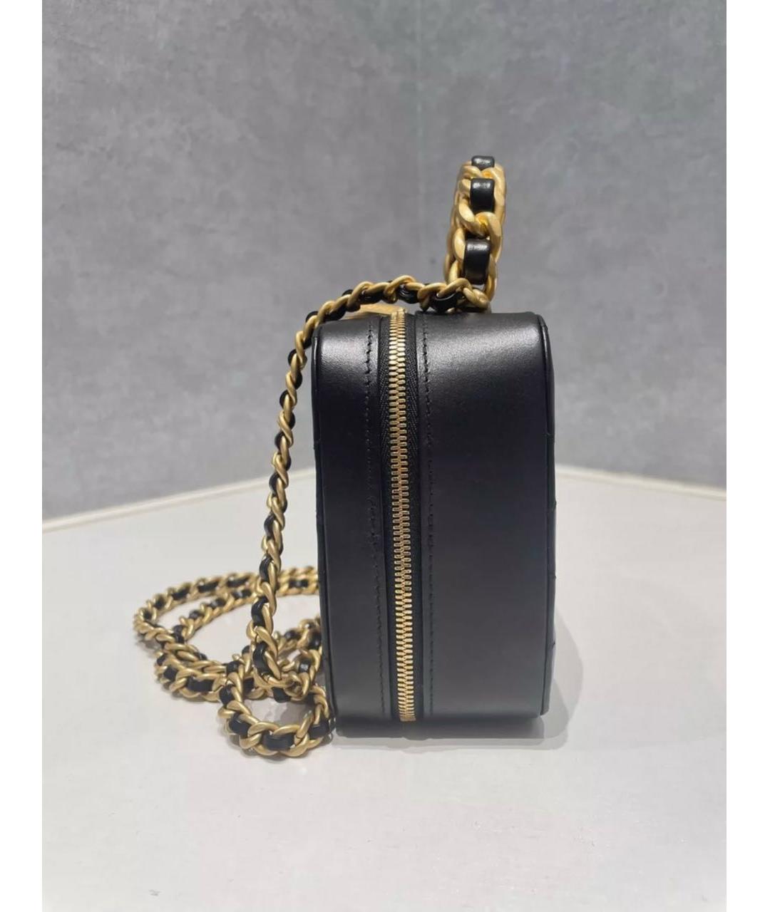 CHANEL Черная кожаная сумка с короткими ручками, фото 4