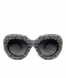 CHANEL Солнцезащитные очки