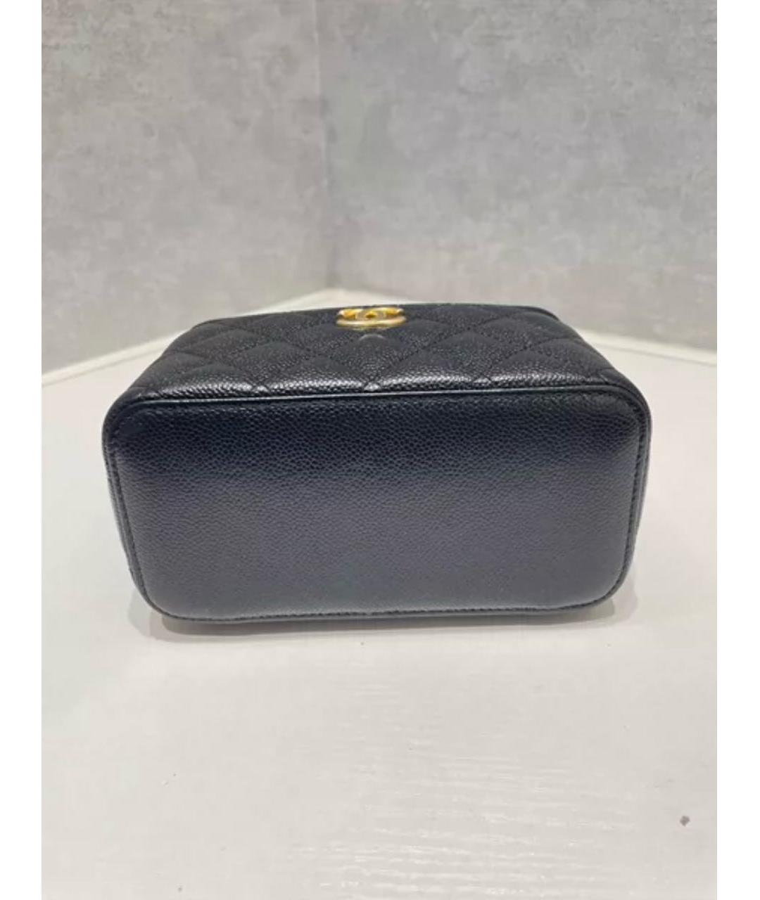 CHANEL Черная кожаная сумка с короткими ручками, фото 6