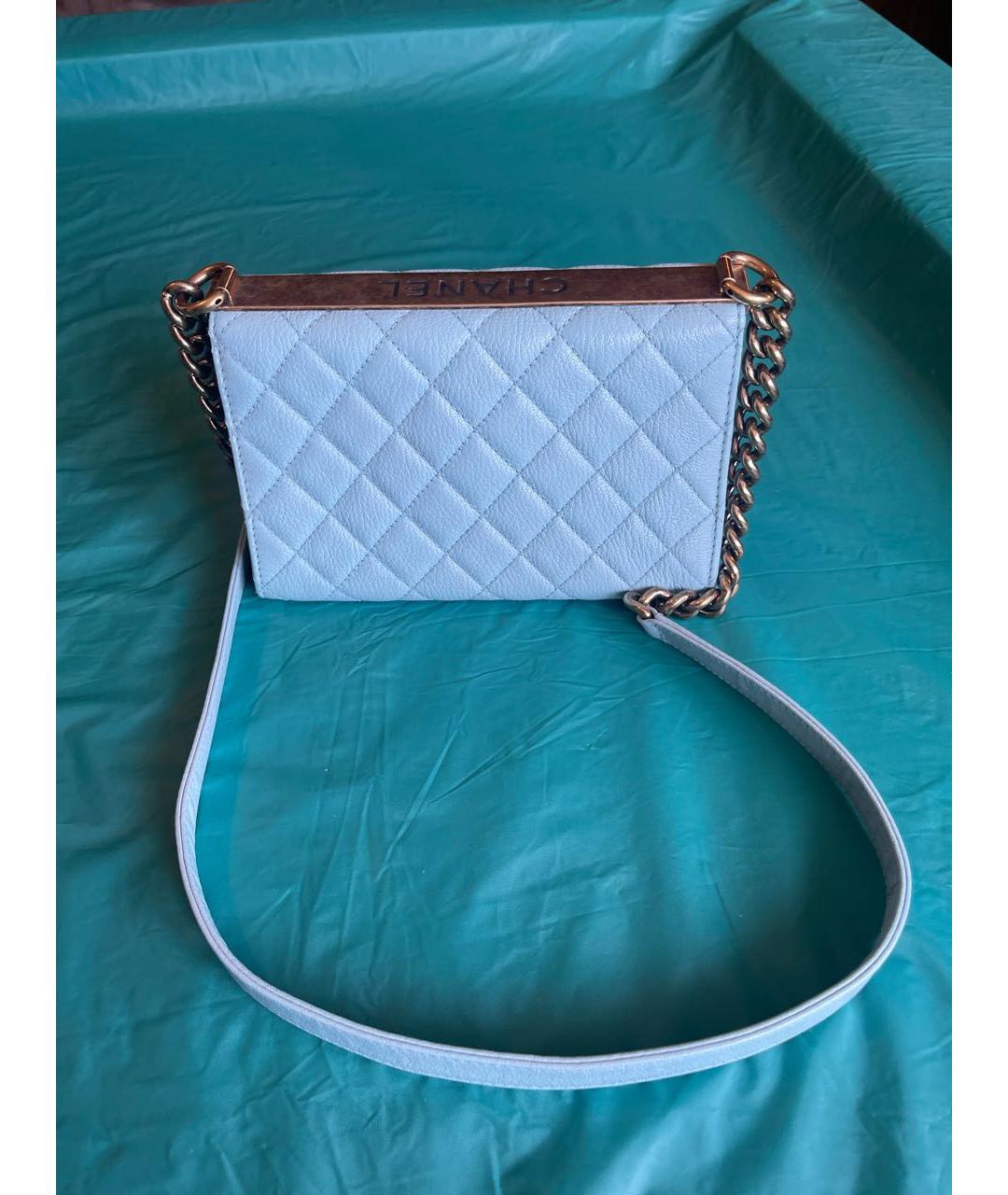 CHANEL Голубая кожаная сумка через плечо, фото 3