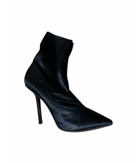 VETEMENTS Ботильоны