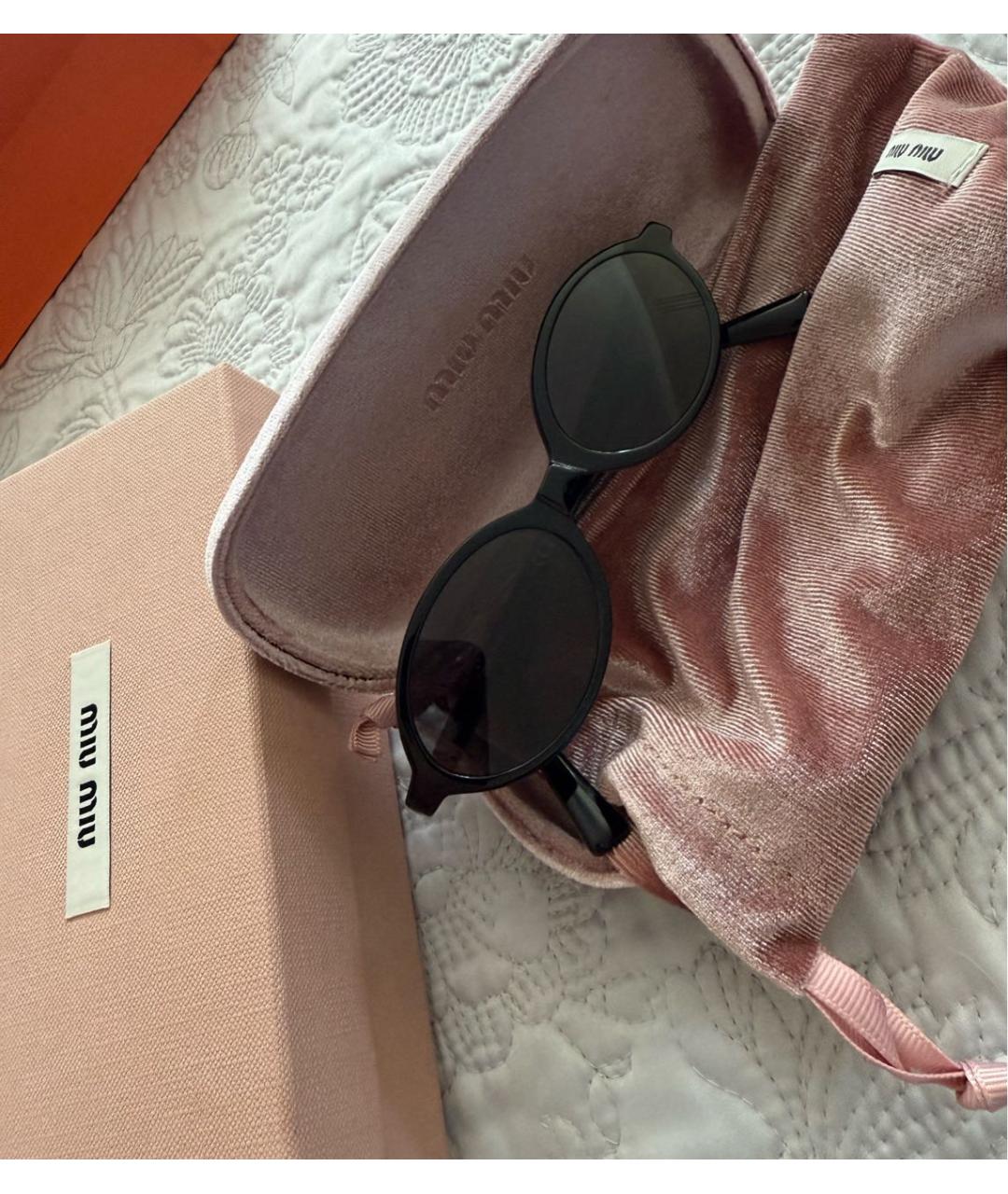 MIU MIU Черные пластиковые солнцезащитные очки, фото 4