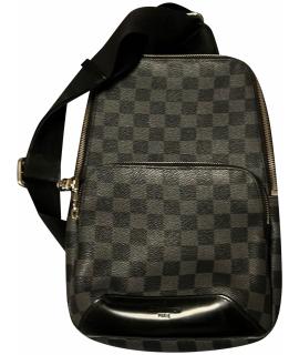 LOUIS VUITTON Сумка на плечо