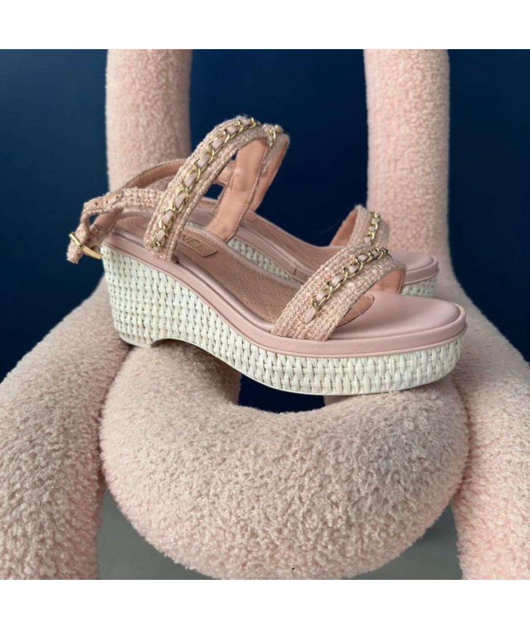 CHANEL Розовые босоножки, фото 6