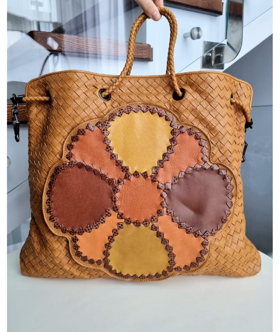 BOTTEGA VENETA Оранжевая кожаная сумка с короткими ручками, фото 3