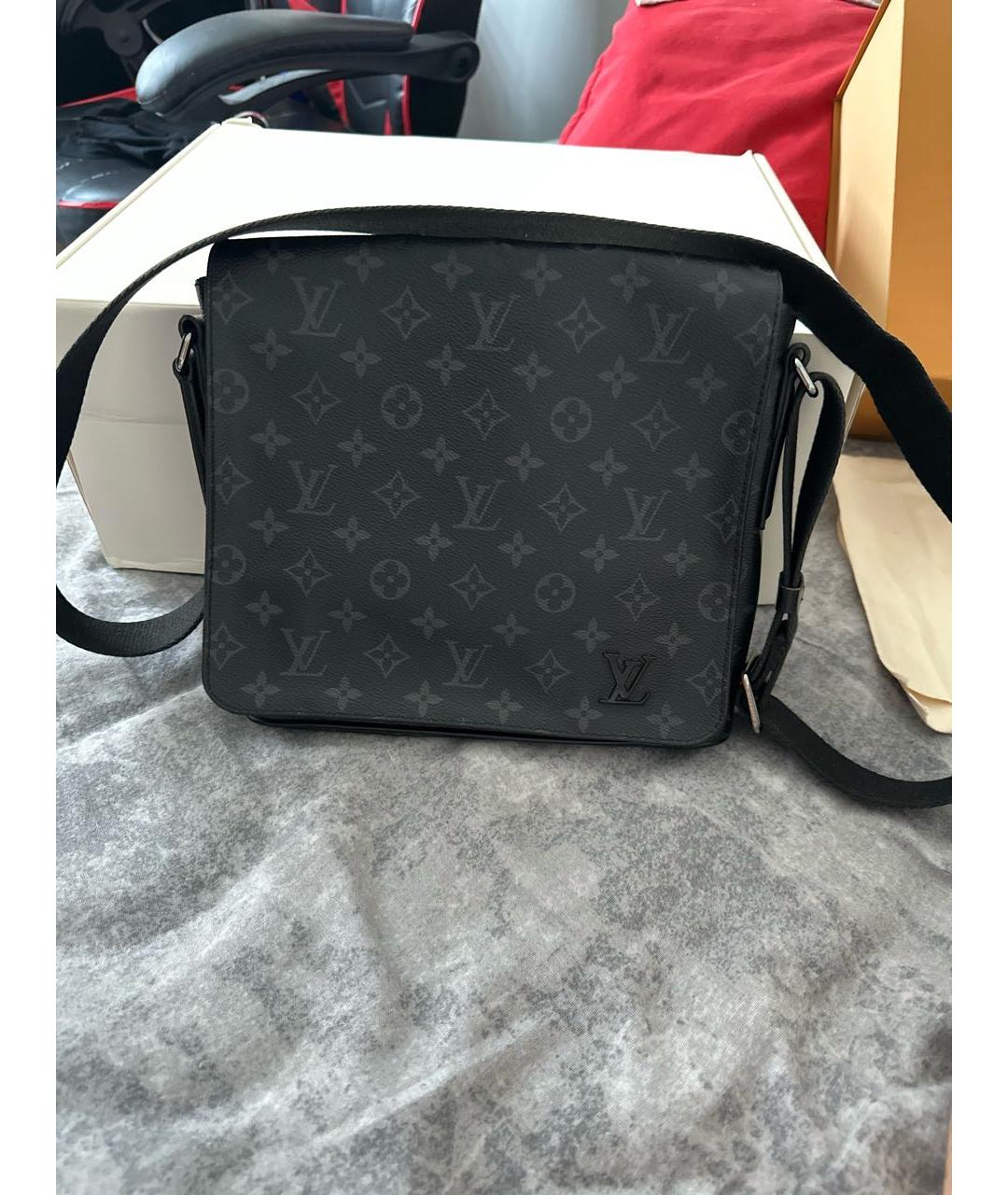 LOUIS VUITTON Черная кожаная сумка на плечо, фото 6