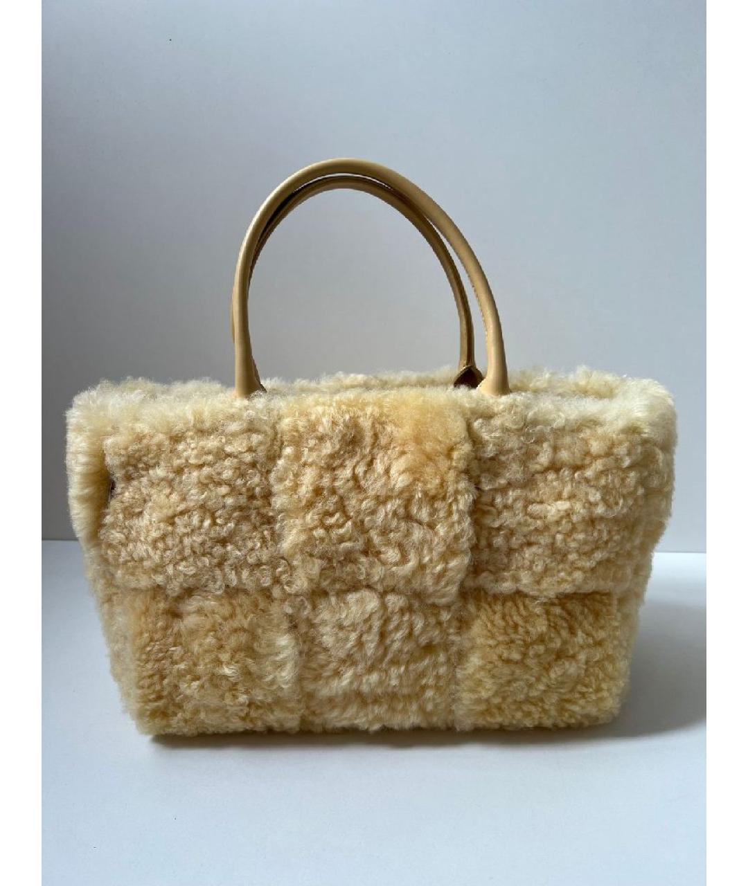 BOTTEGA VENETA Желтая кожаная сумка с короткими ручками, фото 10