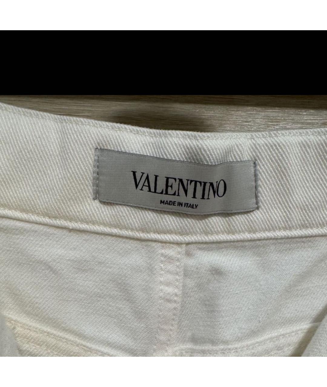 VALENTINO Белые хлопковые джинсы клеш, фото 3