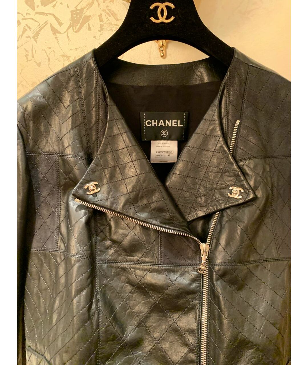 CHANEL Черная кожаная куртка, фото 4
