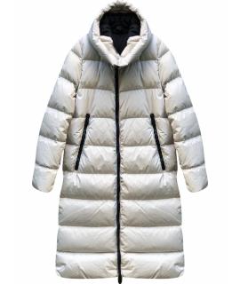 MONCLER Пуховик