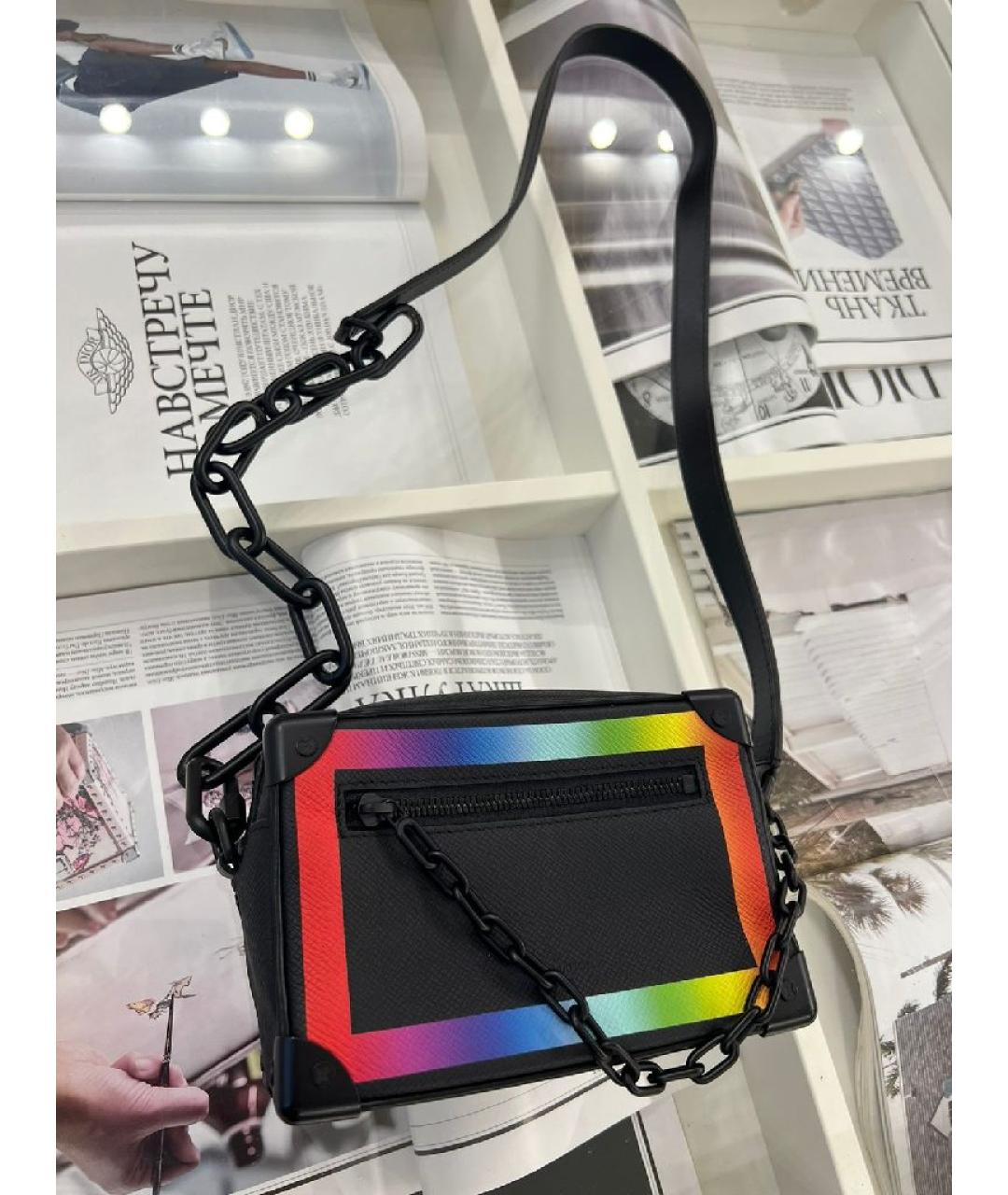 LOUIS VUITTON Черная кожаная сумка через плечо, фото 10