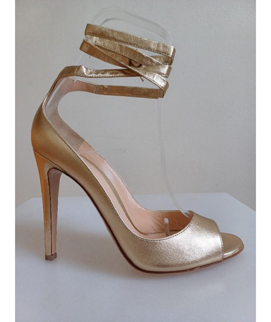 GIANVITO ROSSI Золотые кожаные туфли, фото 9