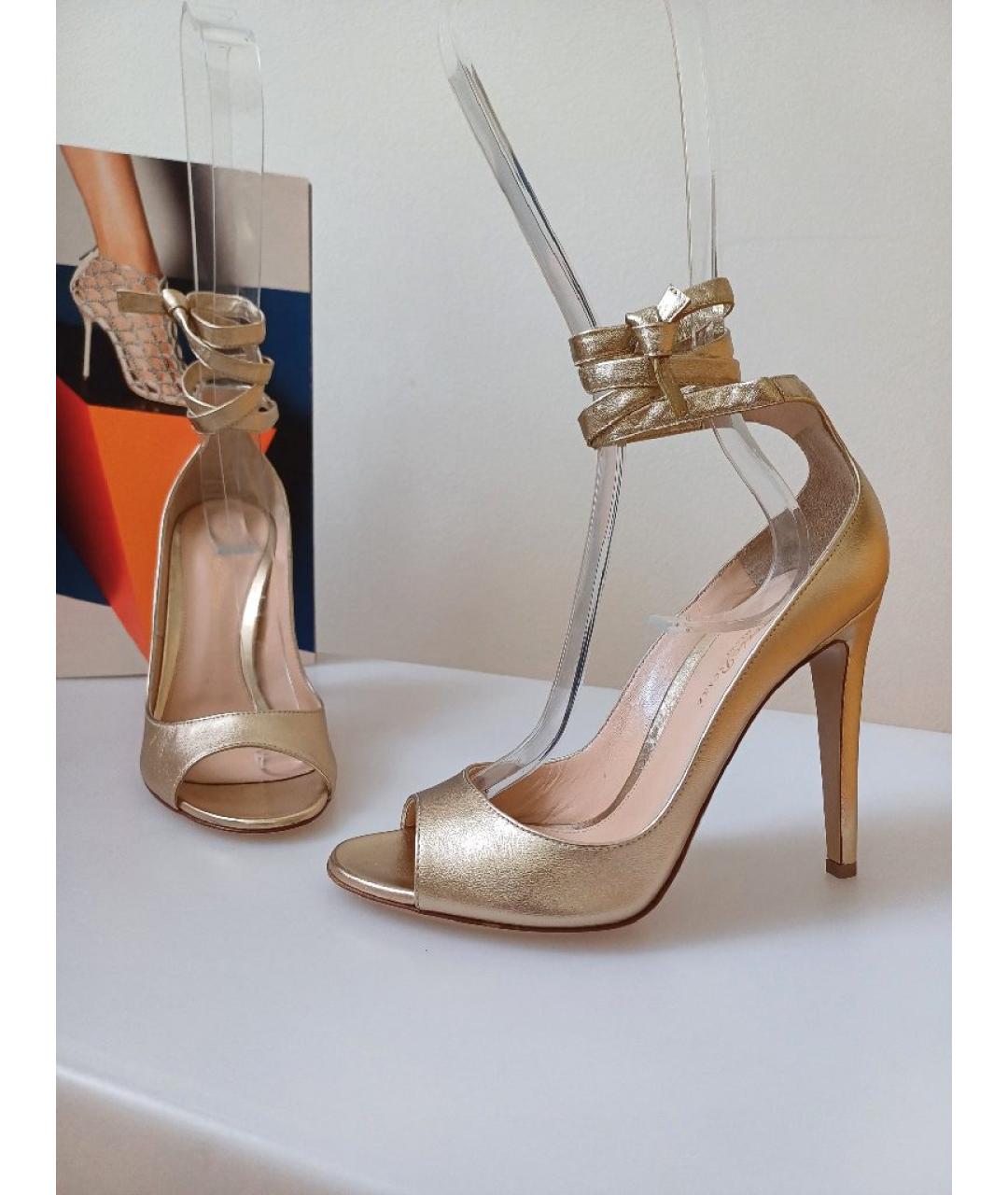 GIANVITO ROSSI Золотые кожаные туфли, фото 5