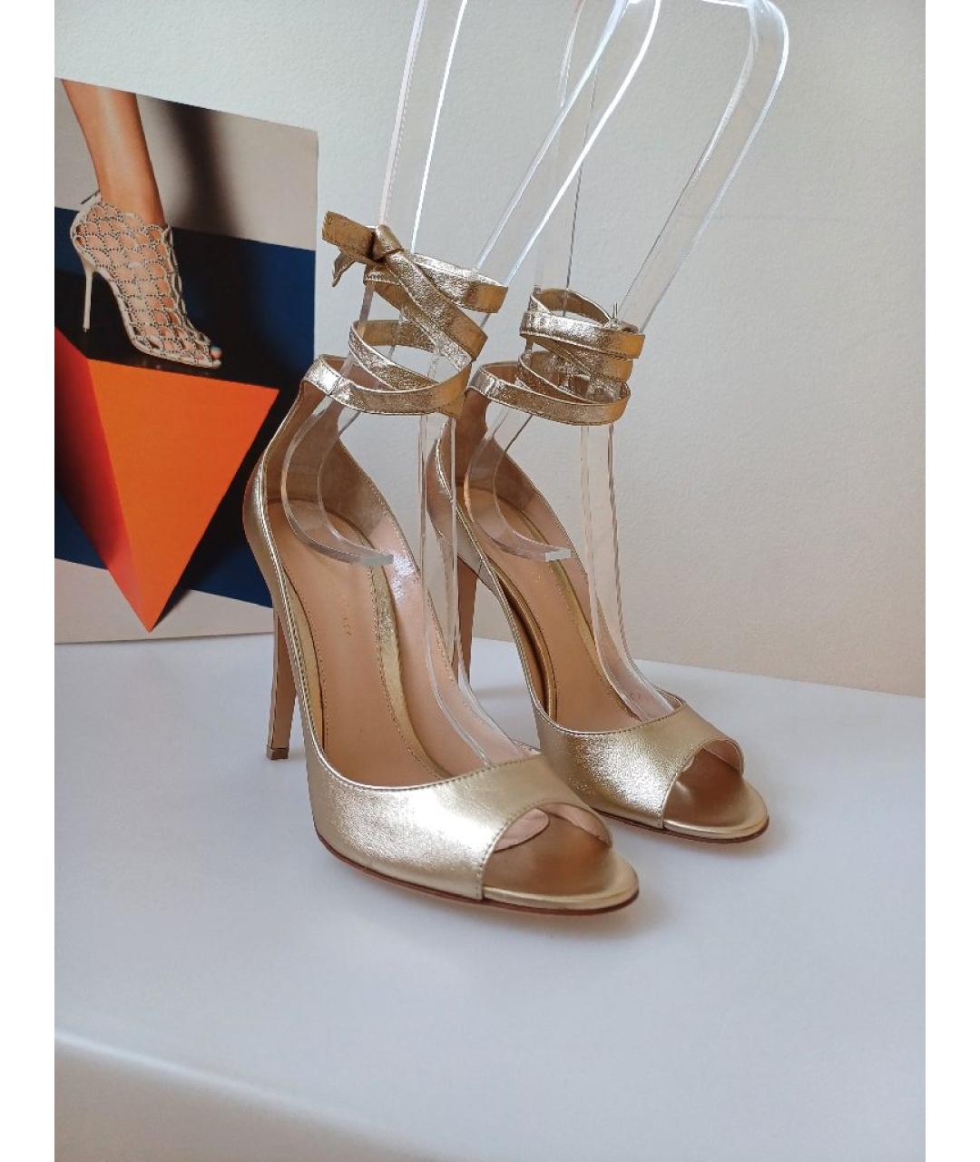 GIANVITO ROSSI Золотые кожаные туфли, фото 4