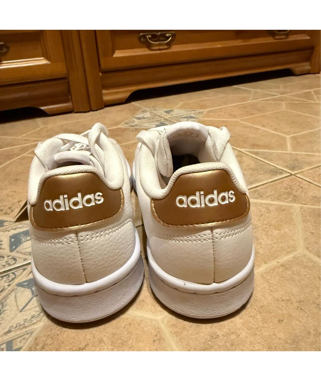 ADIDAS Белые кожаные кроссовки, фото 4
