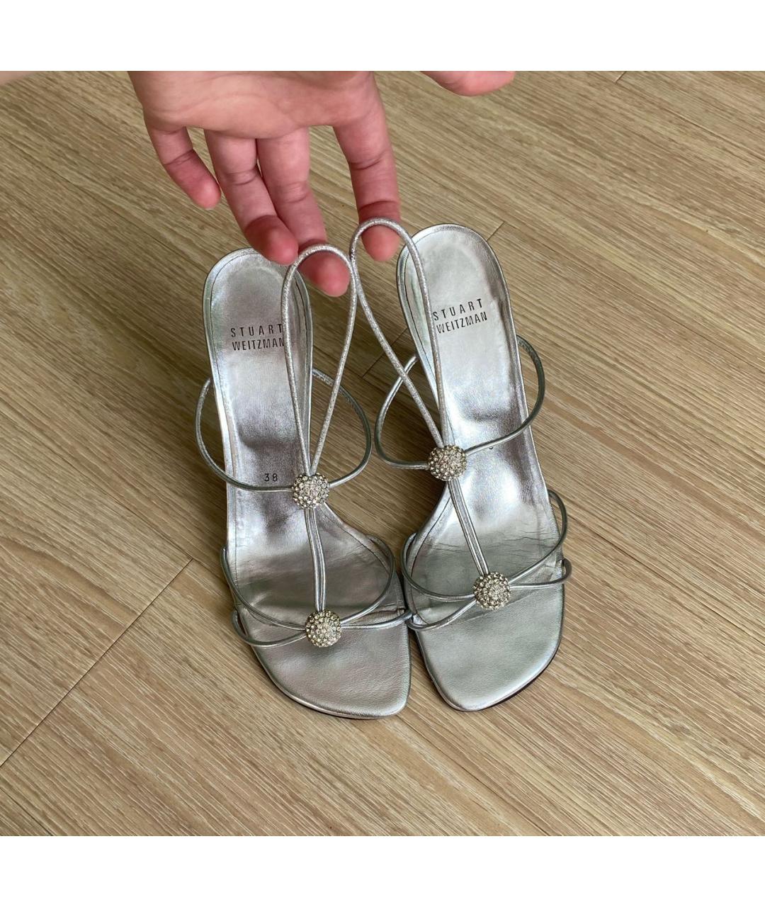 STUART WEITZMAN Серебряные кожаные босоножки, фото 2