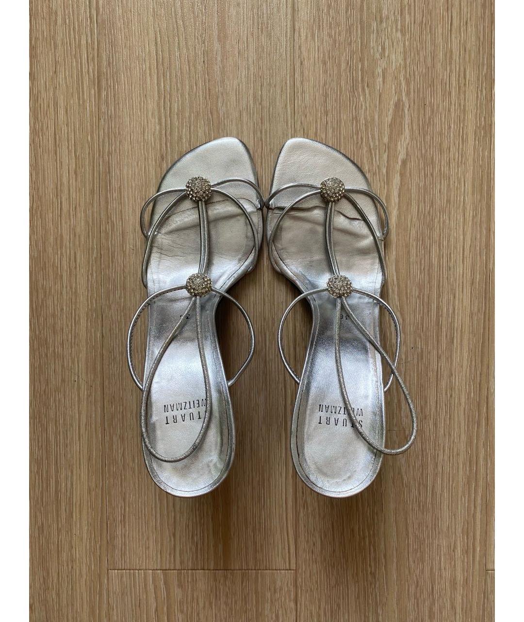 STUART WEITZMAN Серебряные кожаные босоножки, фото 3
