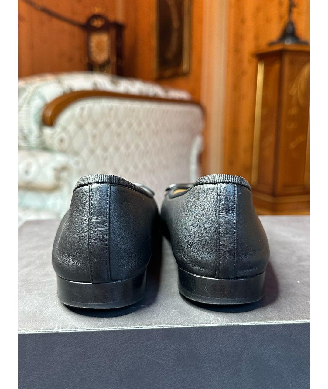 CHANEL Черные кожаные балетки, фото 3