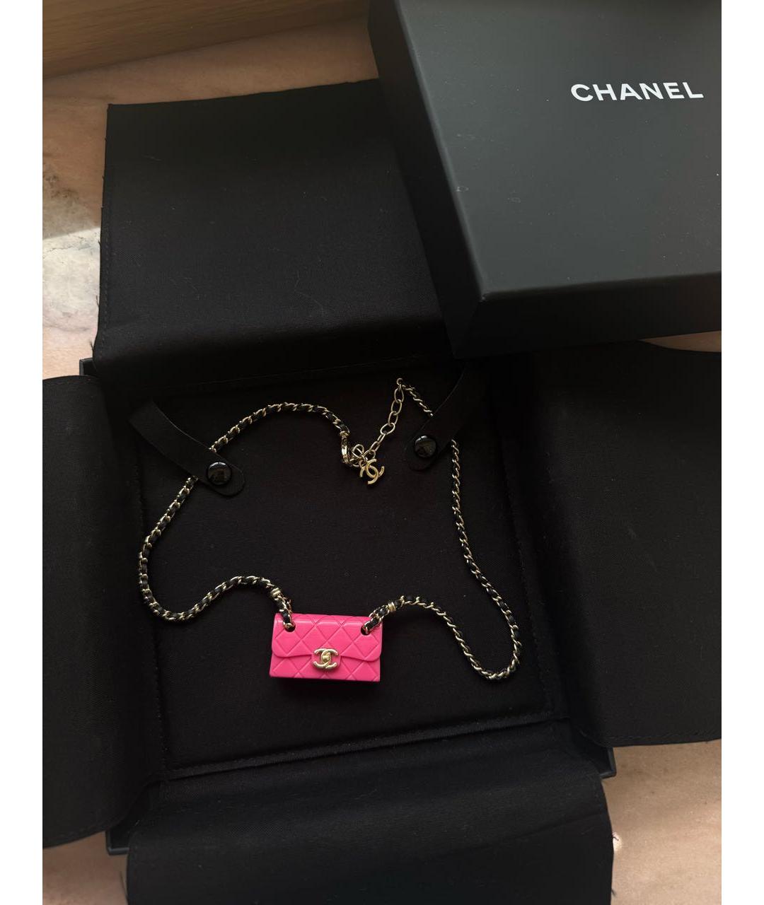 CHANEL Розовая пластиковая подвеска, фото 2