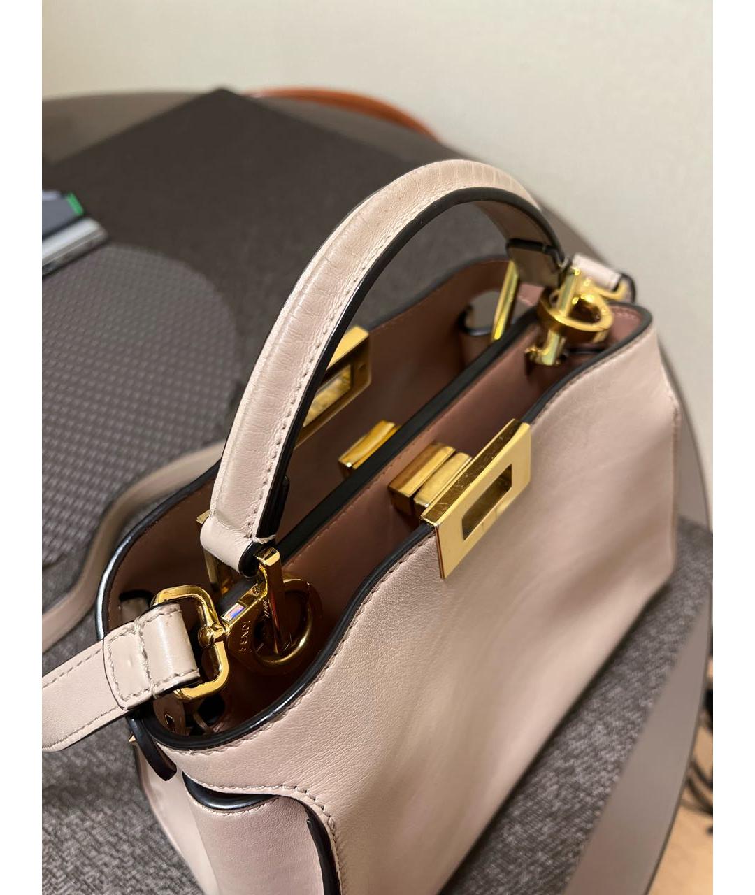 FENDI Бежевая кожаная сумка тоут, фото 4