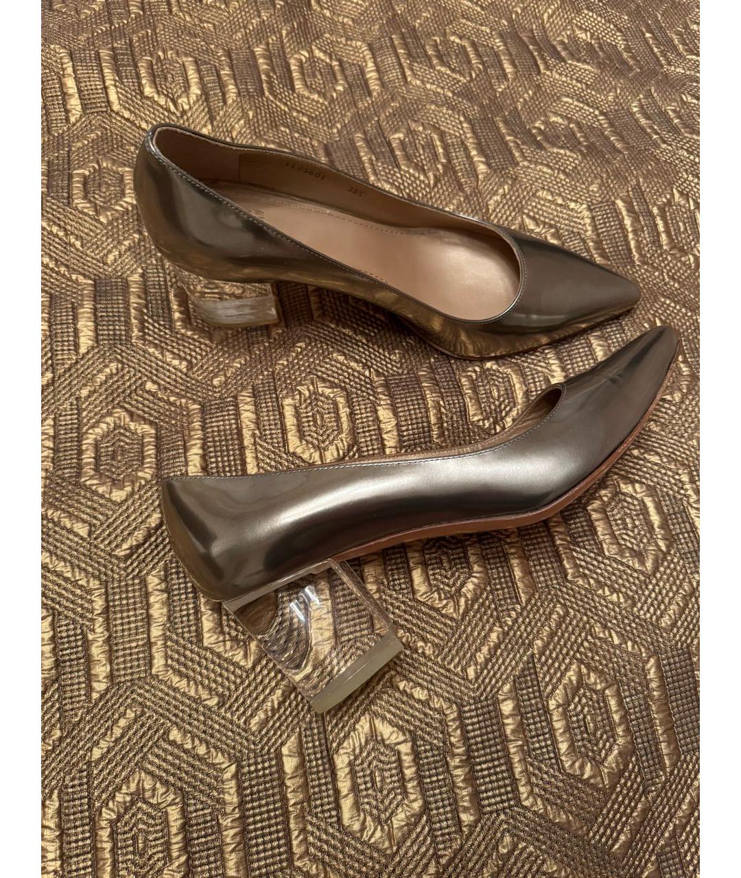 STUART WEITZMAN Золотые кожаные туфли, фото 3
