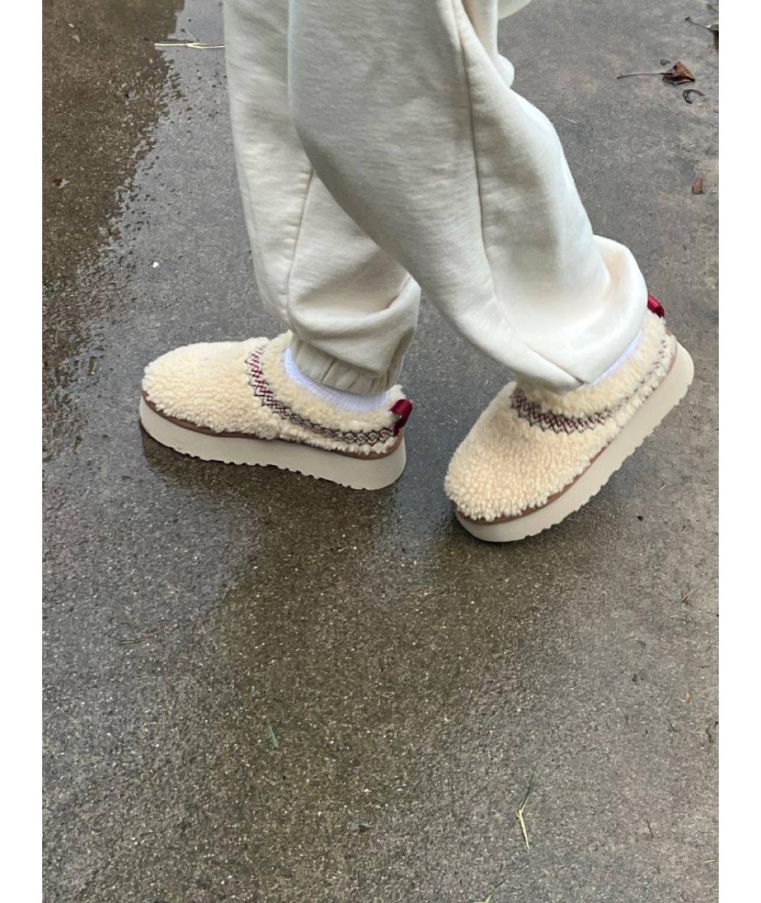 UGG AUSTRALIA Бежевые ботинки, фото 6