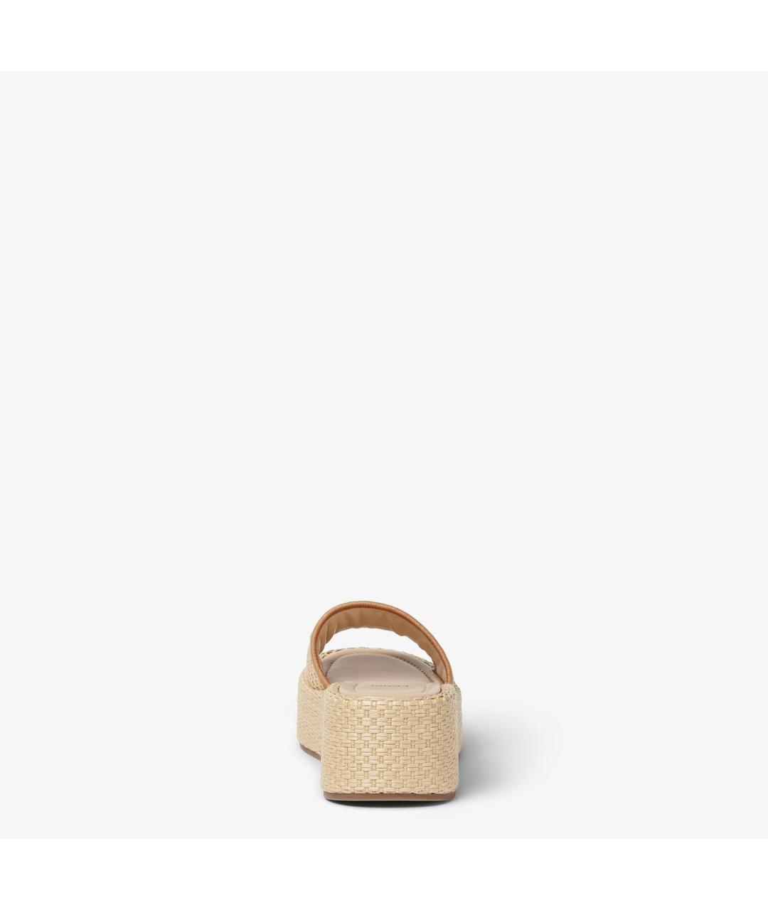 FENDI Бежевые сабо, фото 3