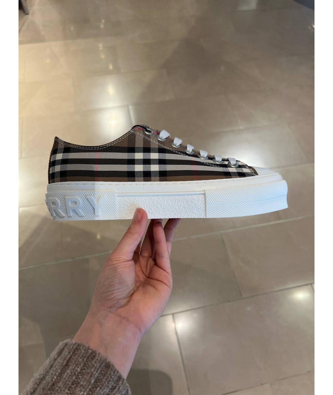 BURBERRY Бежевые текстильные кеды, фото 3