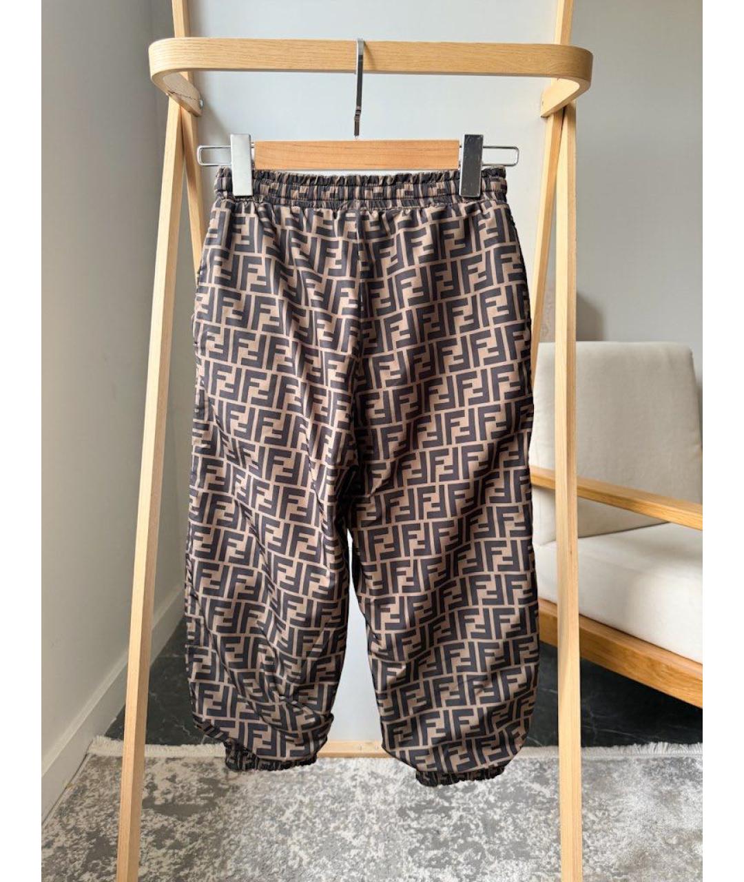 FENDI Брюки и шорты, фото 2
