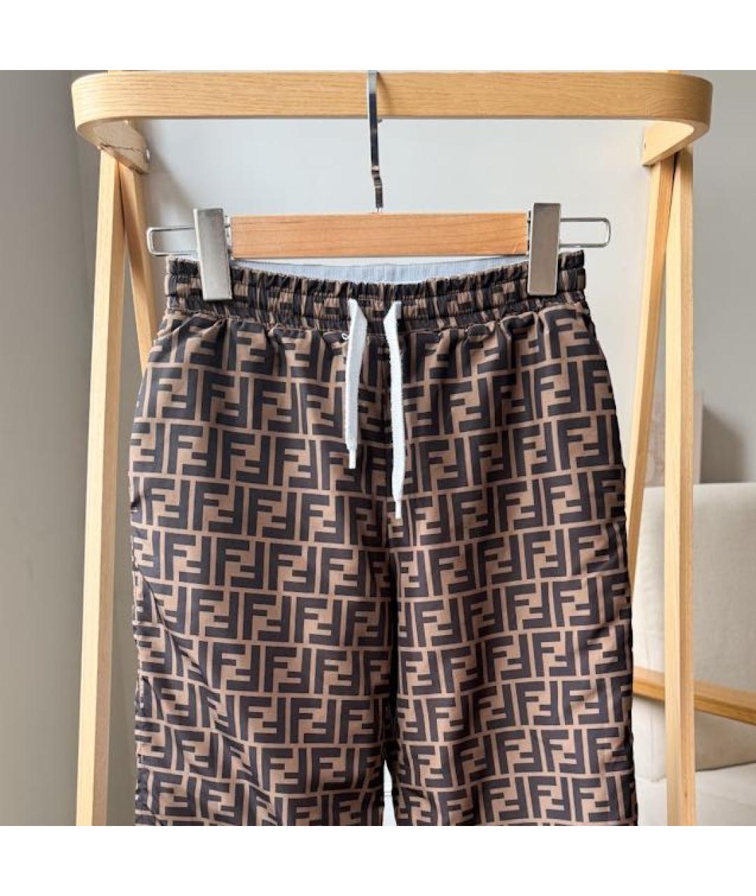 FENDI Брюки и шорты, фото 3