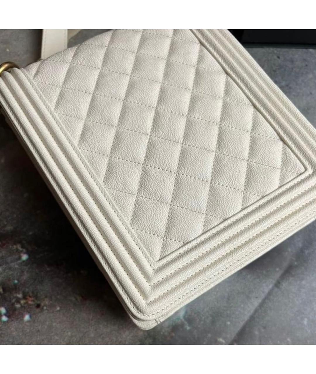 CHANEL Бежевая кожаная сумка через плечо, фото 2