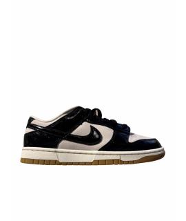 NIKE Кроссовки