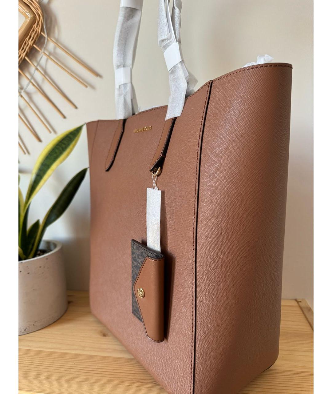 MICHAEL KORS Коричневая кожаная сумка с короткими ручками, фото 2