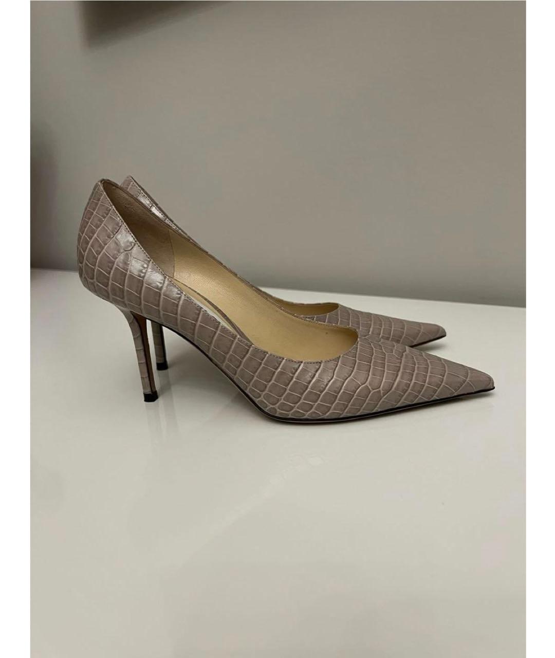 JIMMY CHOO Бежевые кожаные лодочки на низком каблуке, фото 5