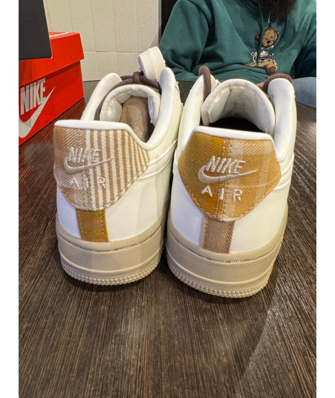 NIKE Белые кожаные кроссовки, фото 4