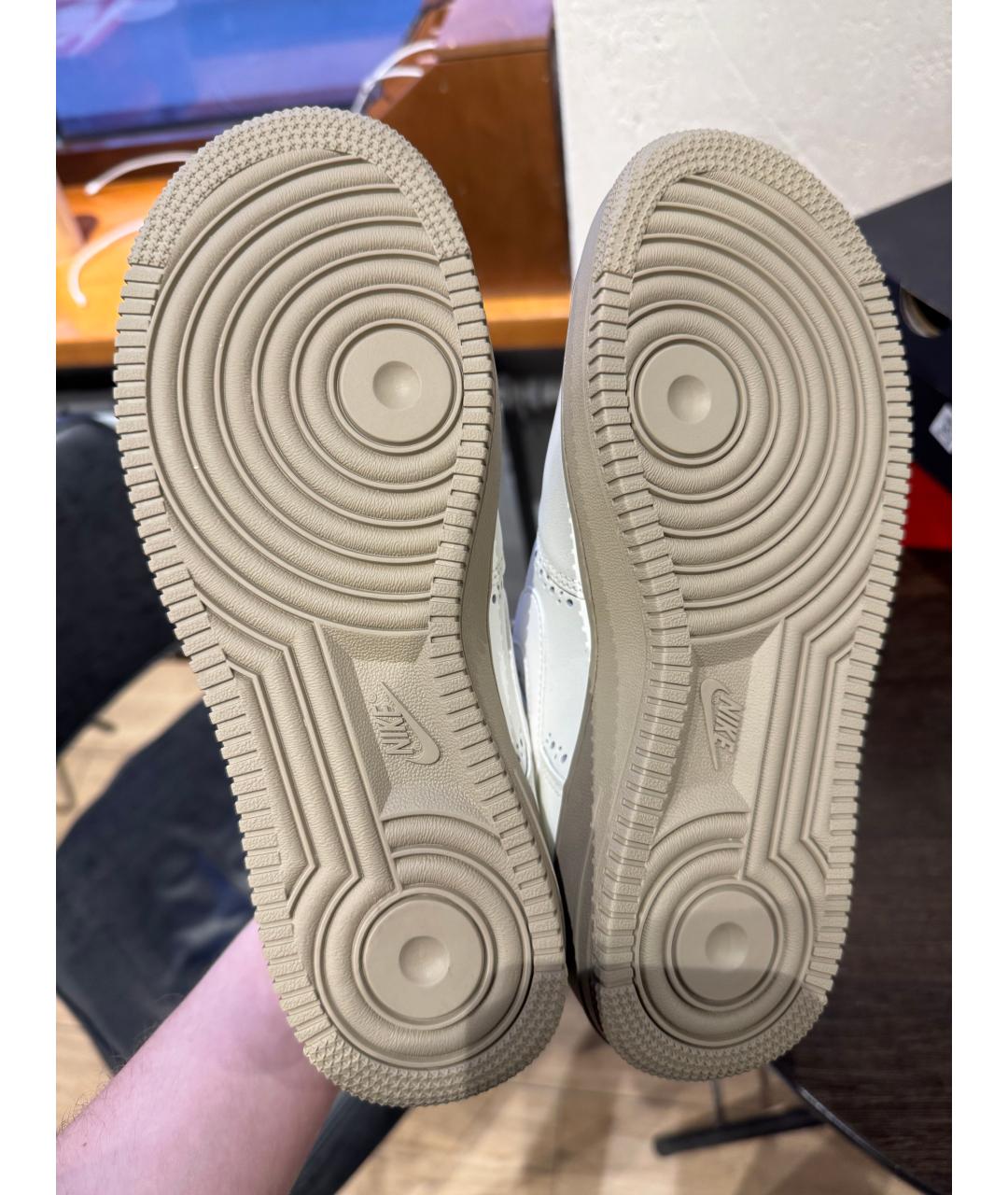 NIKE Белые кожаные кроссовки, фото 5