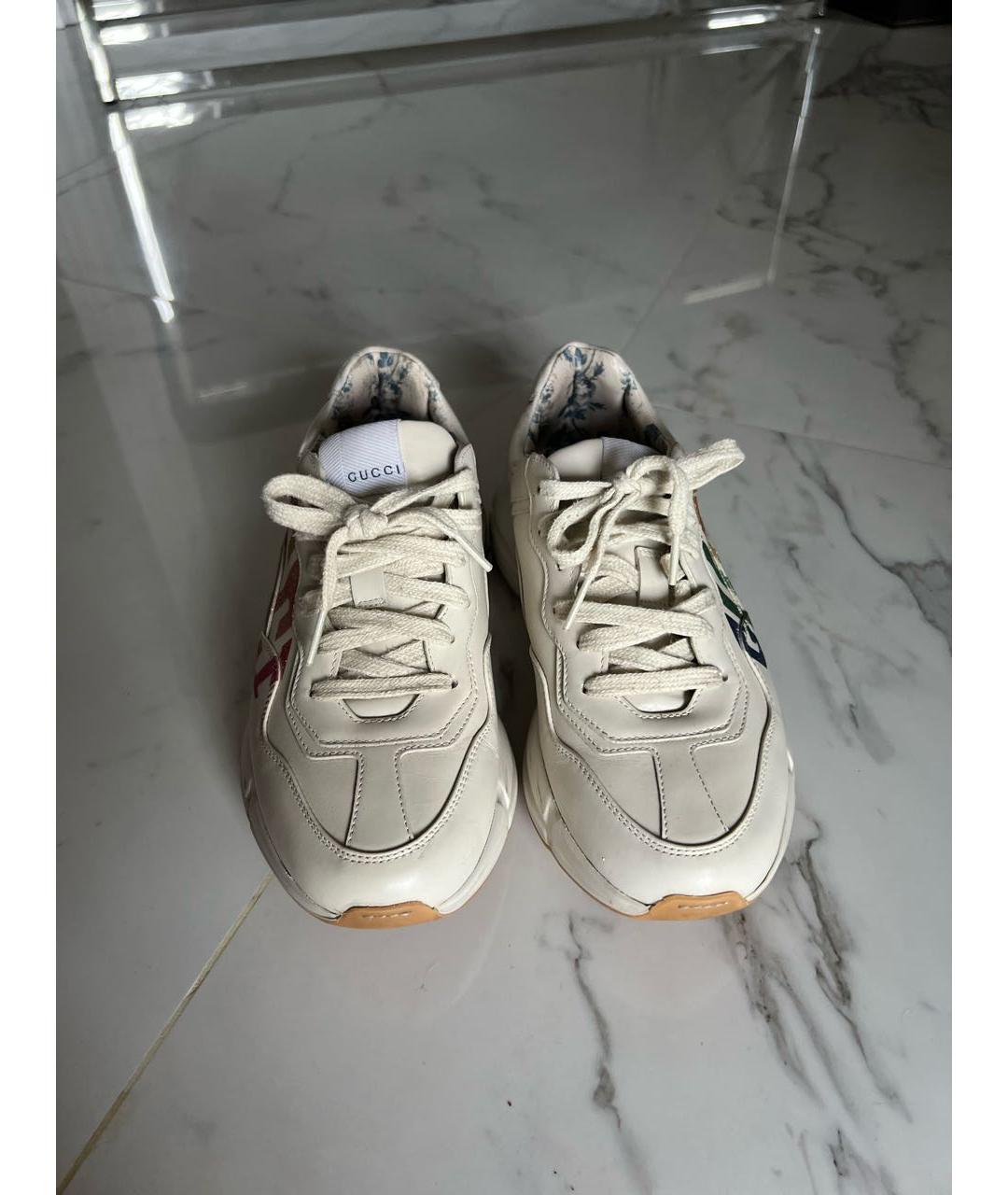 GUCCI Бежевые кожаные кроссовки, фото 2