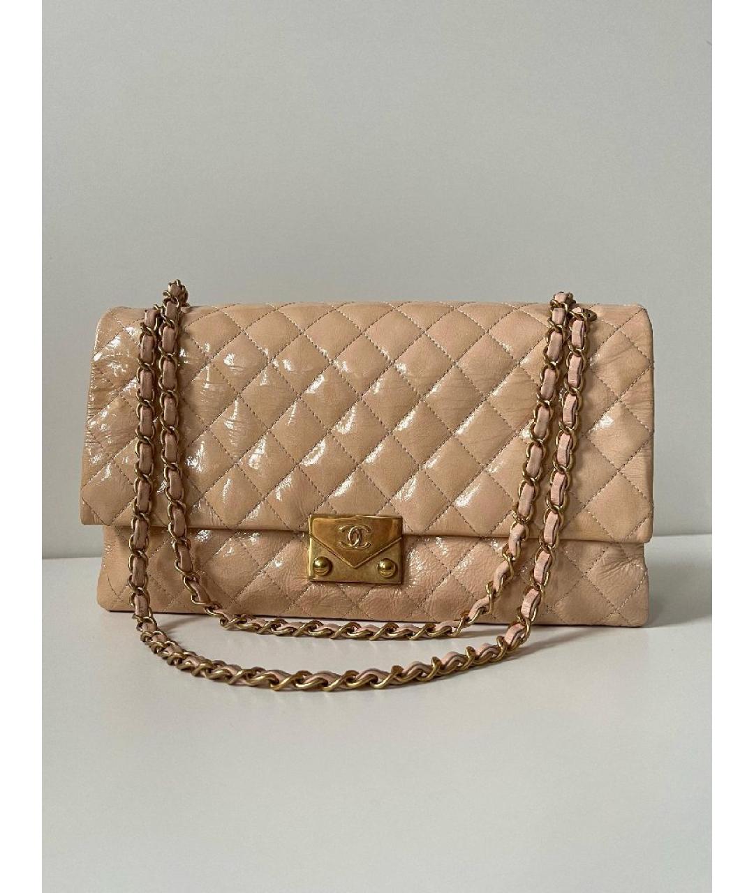 CHANEL Горчичная кожаная сумка через плечо, фото 10