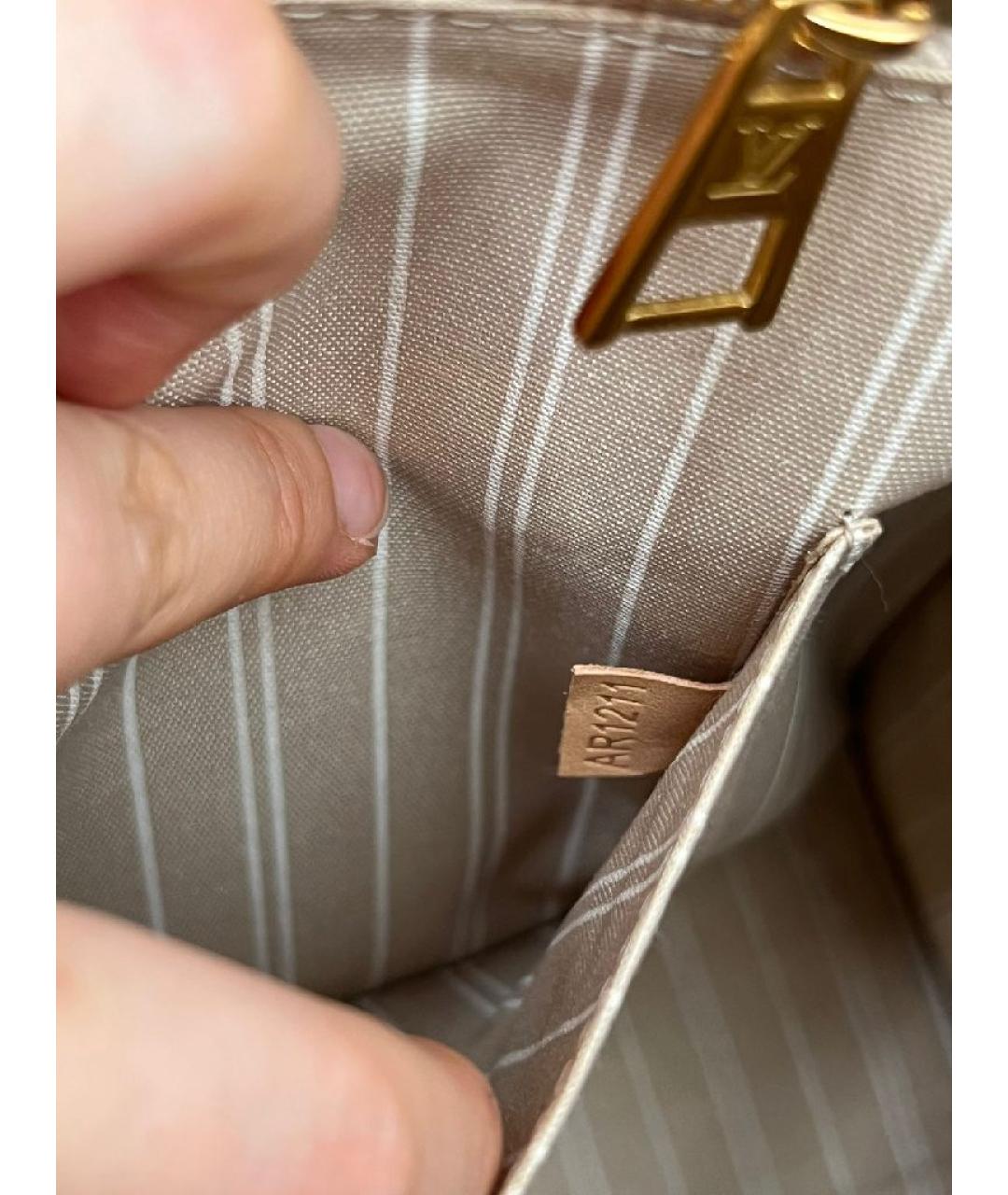 LOUIS VUITTON Коралловая кожаная сумка с короткими ручками, фото 8