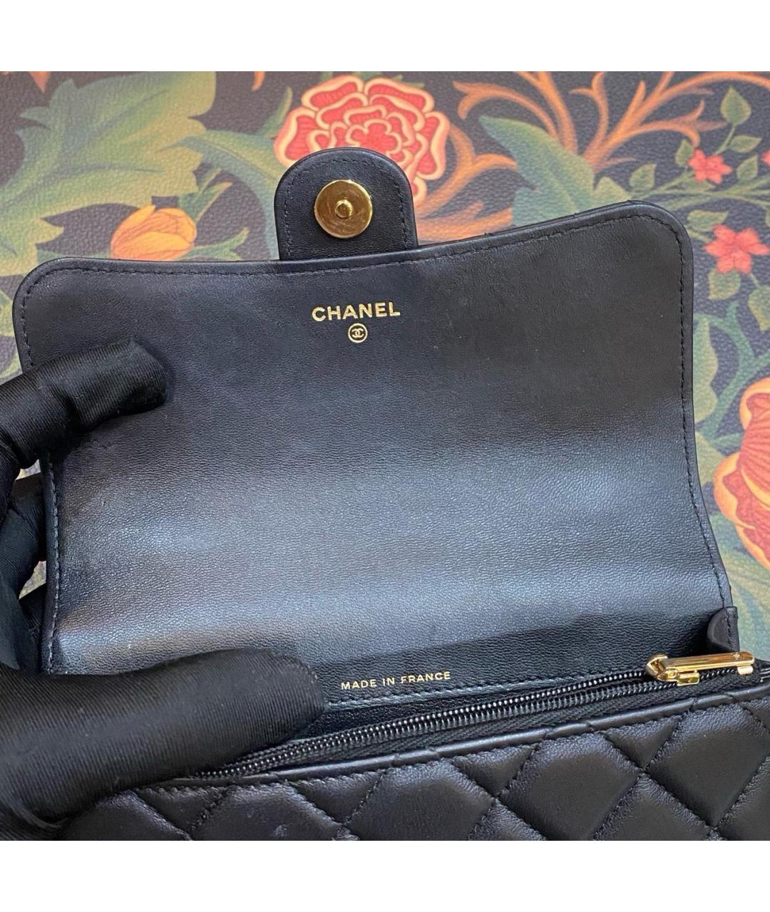 CHANEL Черная кожаная сумка с короткими ручками, фото 5